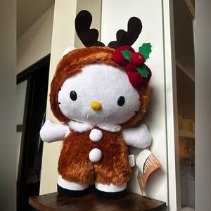 Hello Kitty Christmas Reindeer Greeter